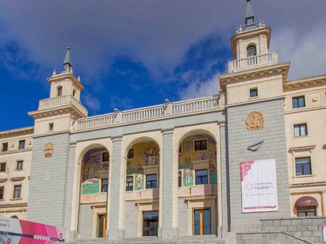 Digitalización empresarial de La Isabel I Digitalización empresarial de La Isabel I